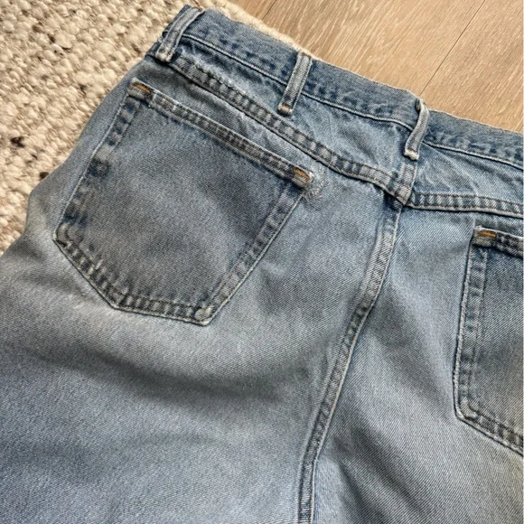 Vintage | Wrangler Distressed Straight-Leg Jeans - Picture 7 of 8